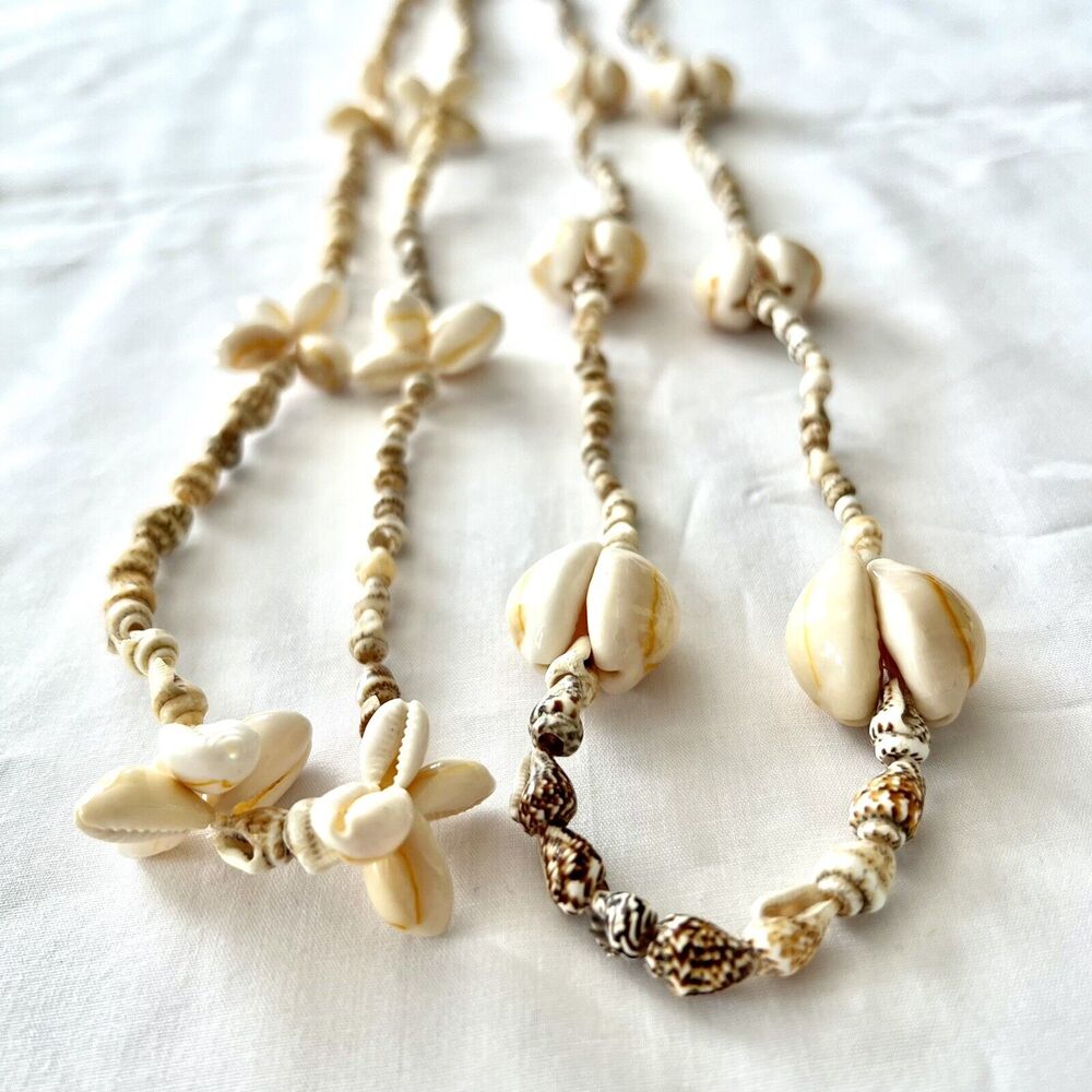 Lot Of 2 Vintage Beige Natural Seashell Necklaces 17” Long Chunky Shells
